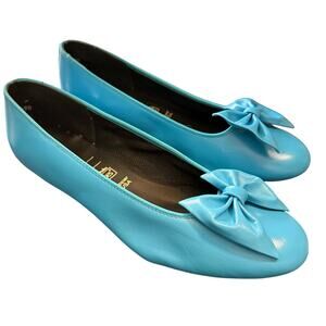 TicTacToe “Pixie” shoes - size 9.5 wide  - D24